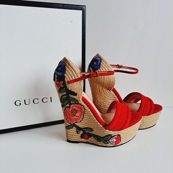 Gucci Red Suede Floral Embroidered Wedge Platform Ankle Strap Size 36.5 - Picture 1 of 16